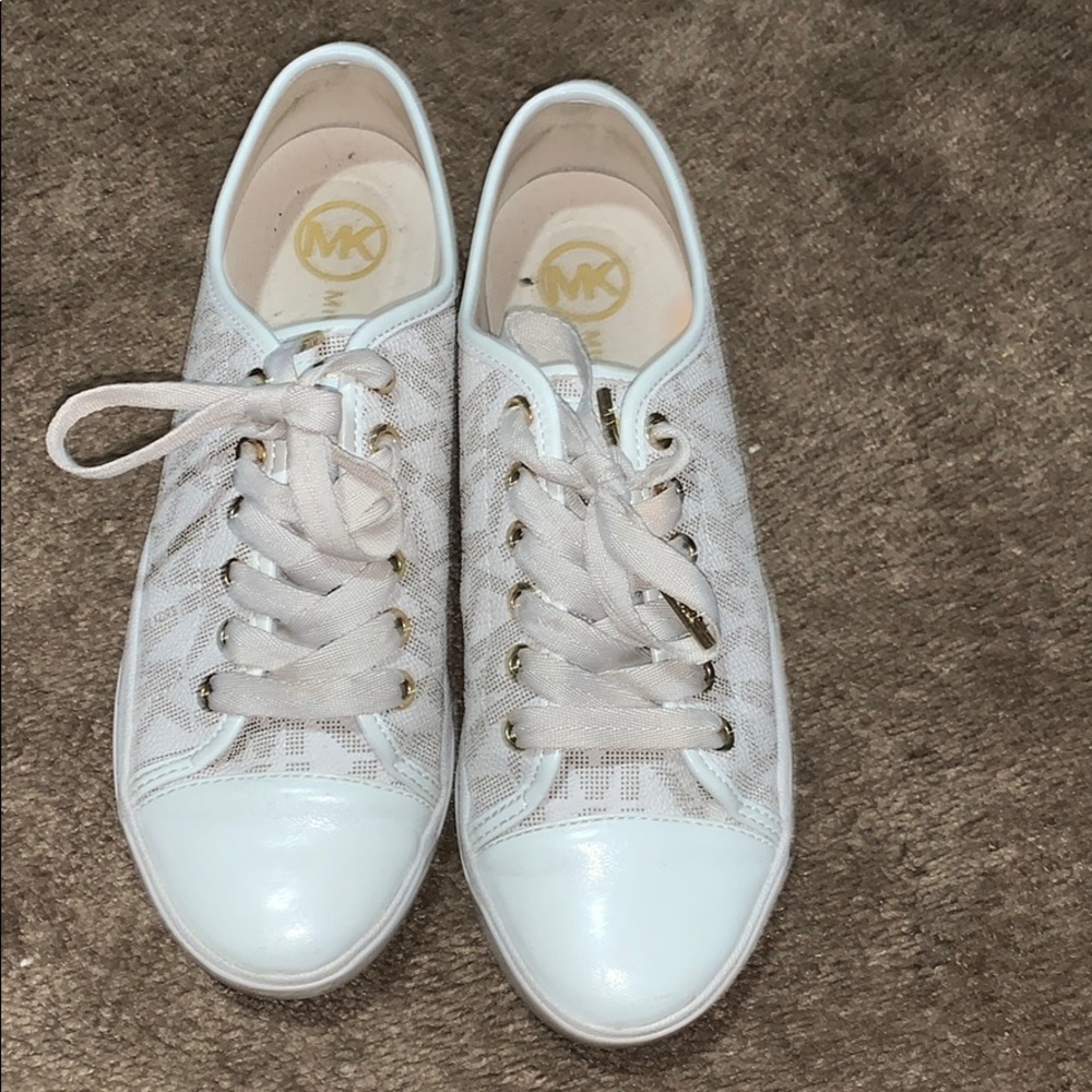 MK shoes